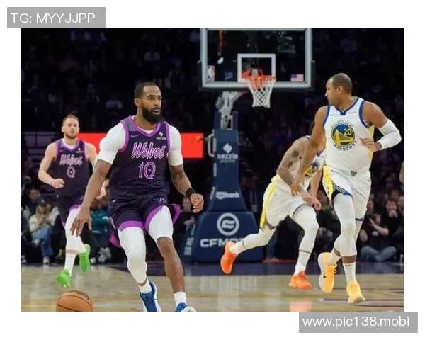 科尔：会继续让霍福德担任首发中锋 喜欢他和追梦的搭档